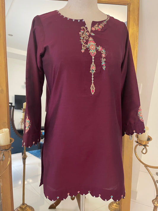 Burgundy short shirt with Shalwar/pants and dupatta