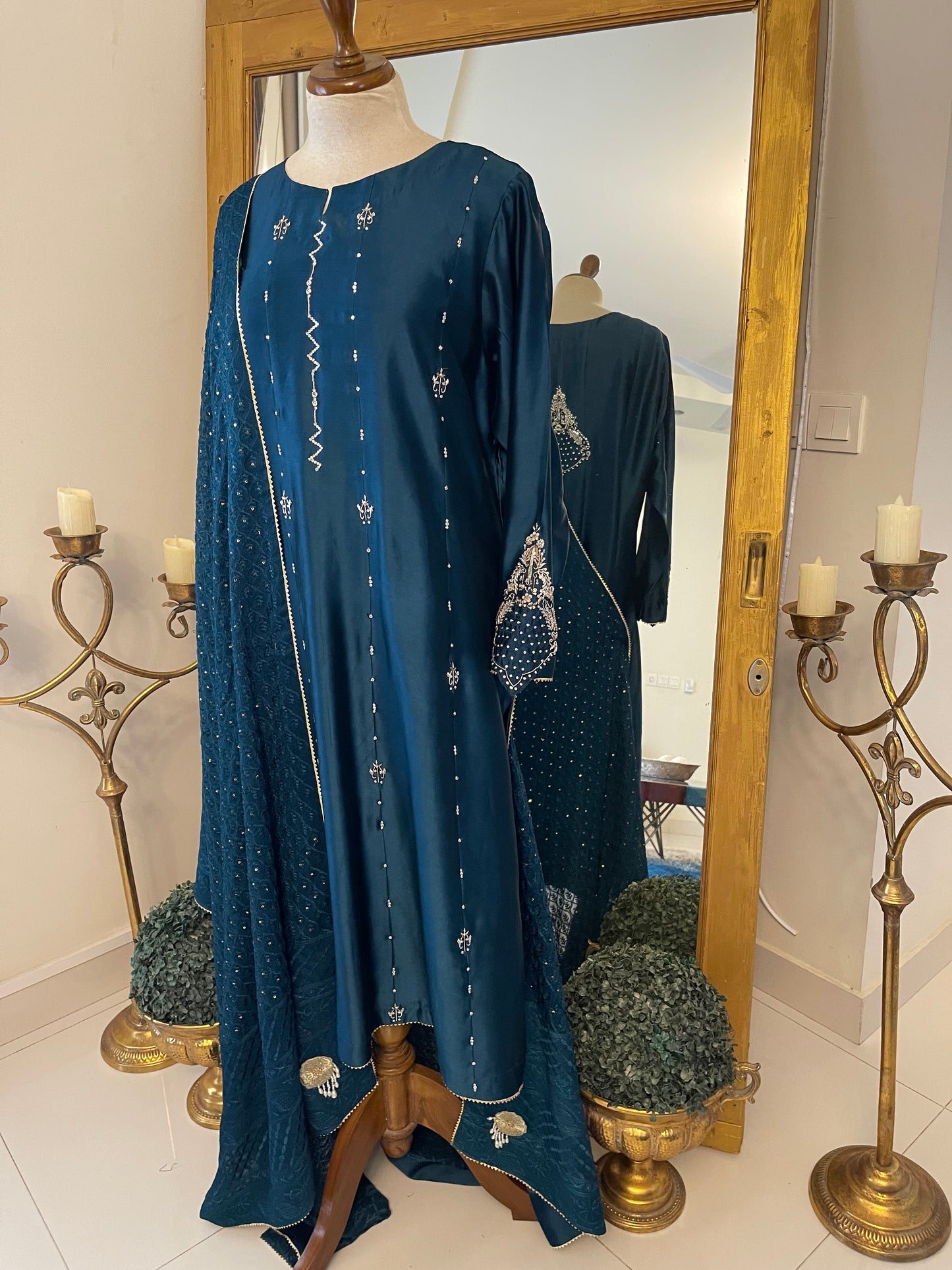 HK 77 Teal blue with chikan kari shawl