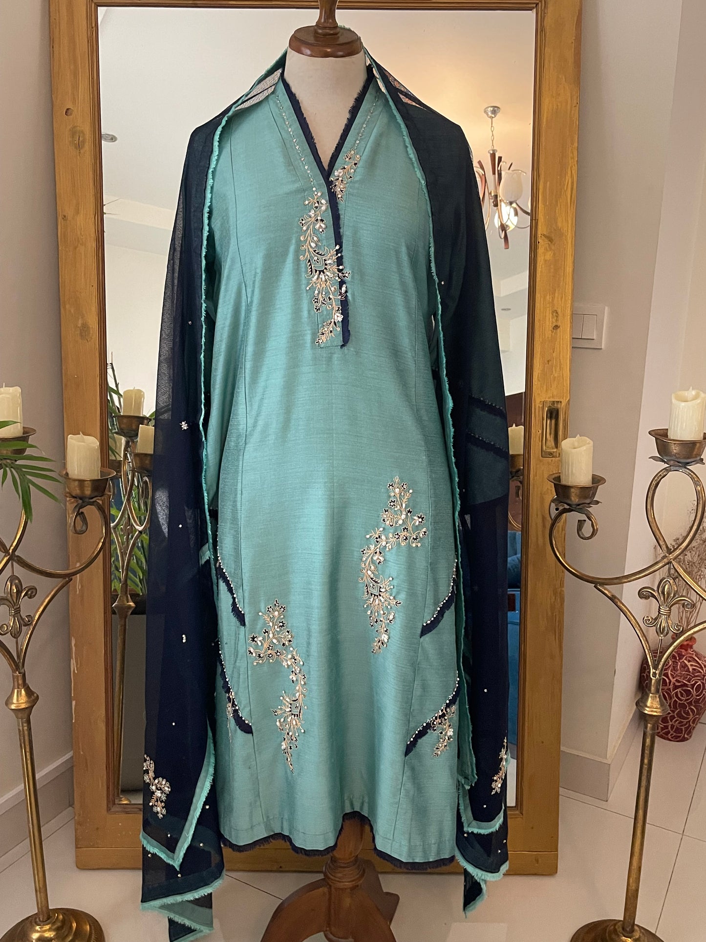 Ferozi blue with Dark blue dupatta