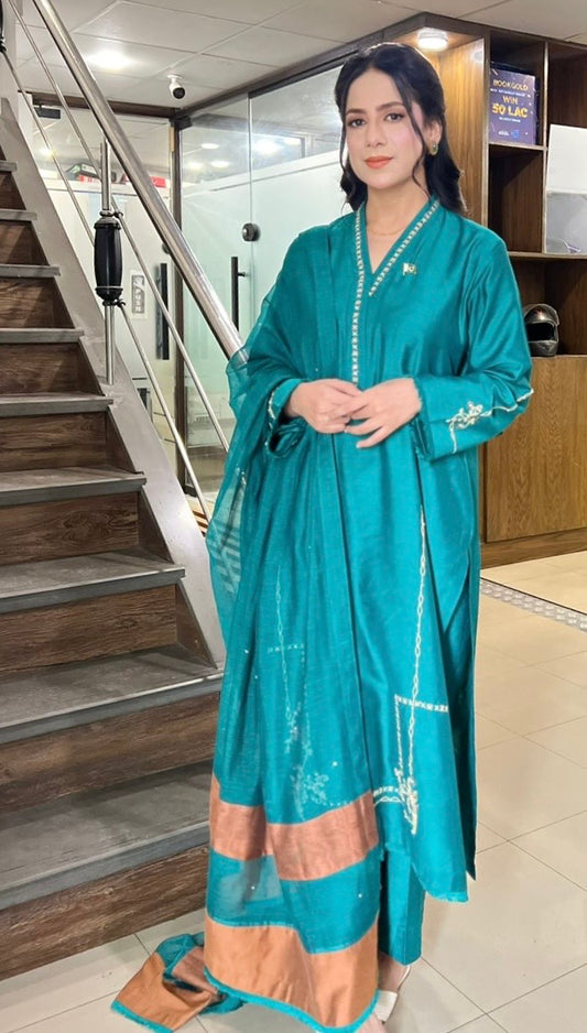 HK 78 Sea Green with Bordered Dupatta