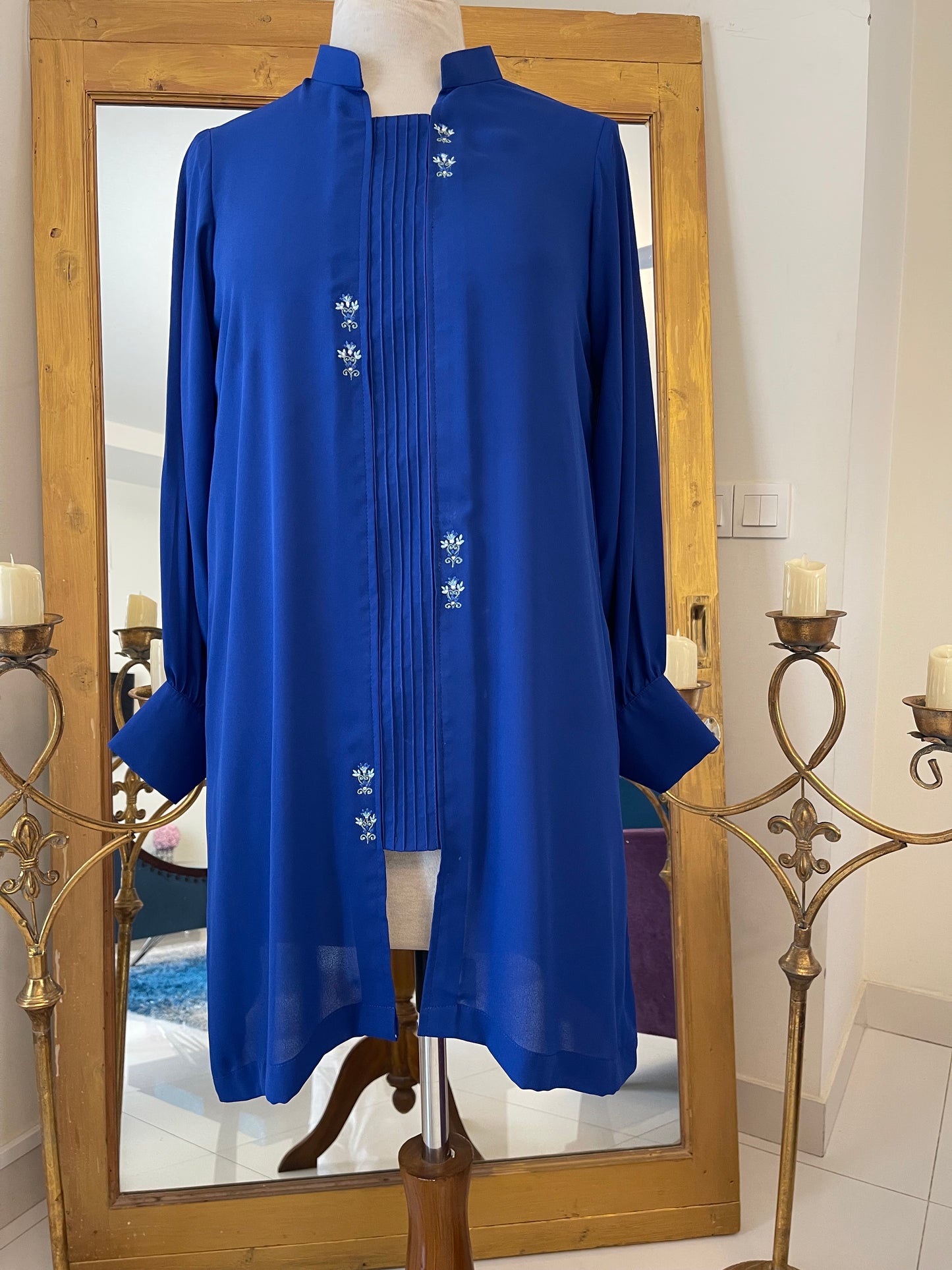 HK 60 Royal blue Georgette