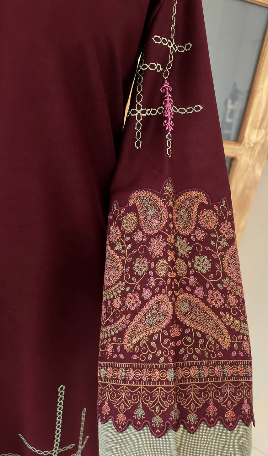 HK 181 Burgundy Marron