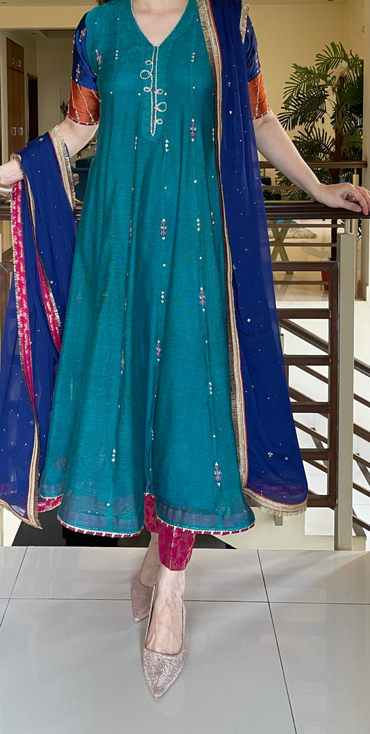 HK 95 Turquise Aline