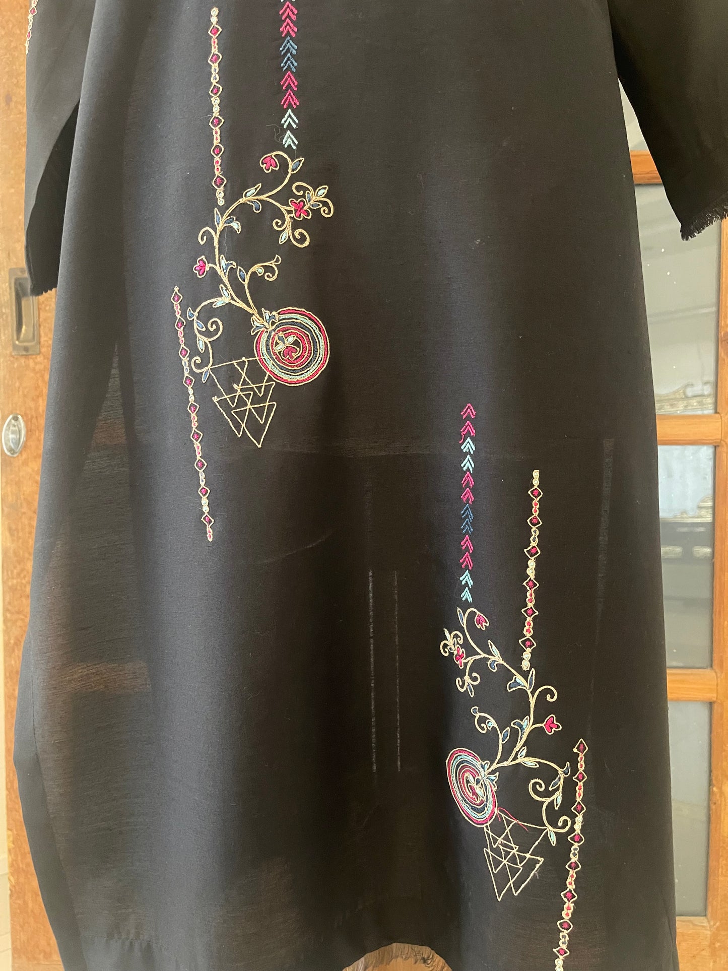 HK 110 Black magenta Purple Dupatta