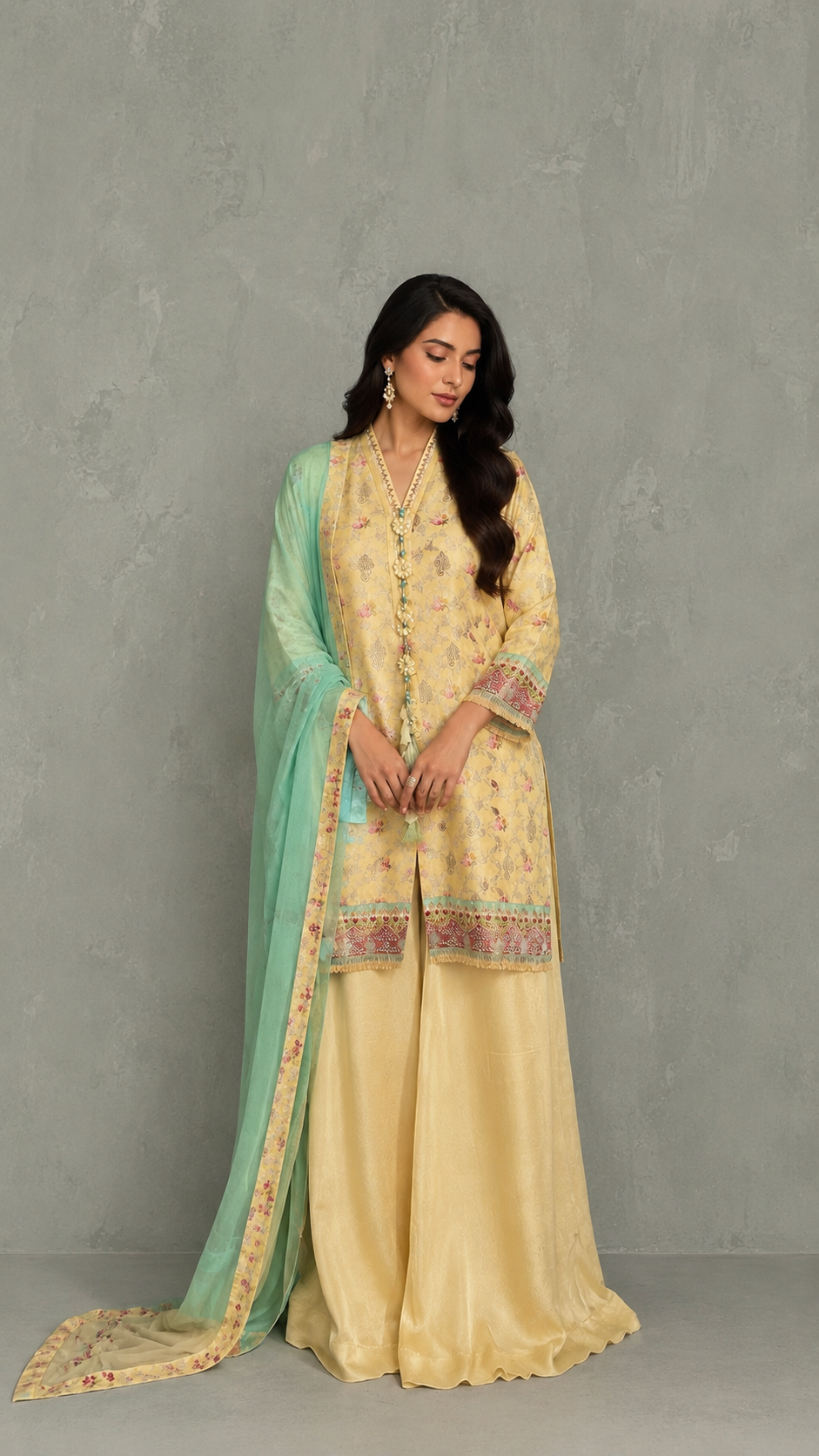 HK 153 Lemon Yellow