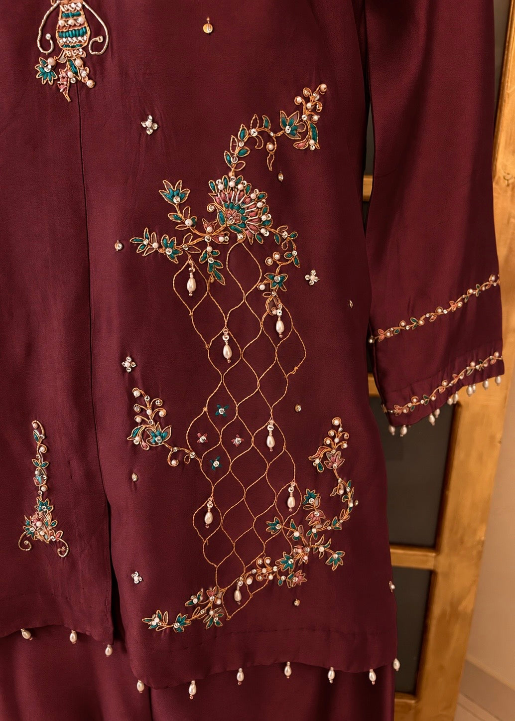 HK 167 Deep Marron