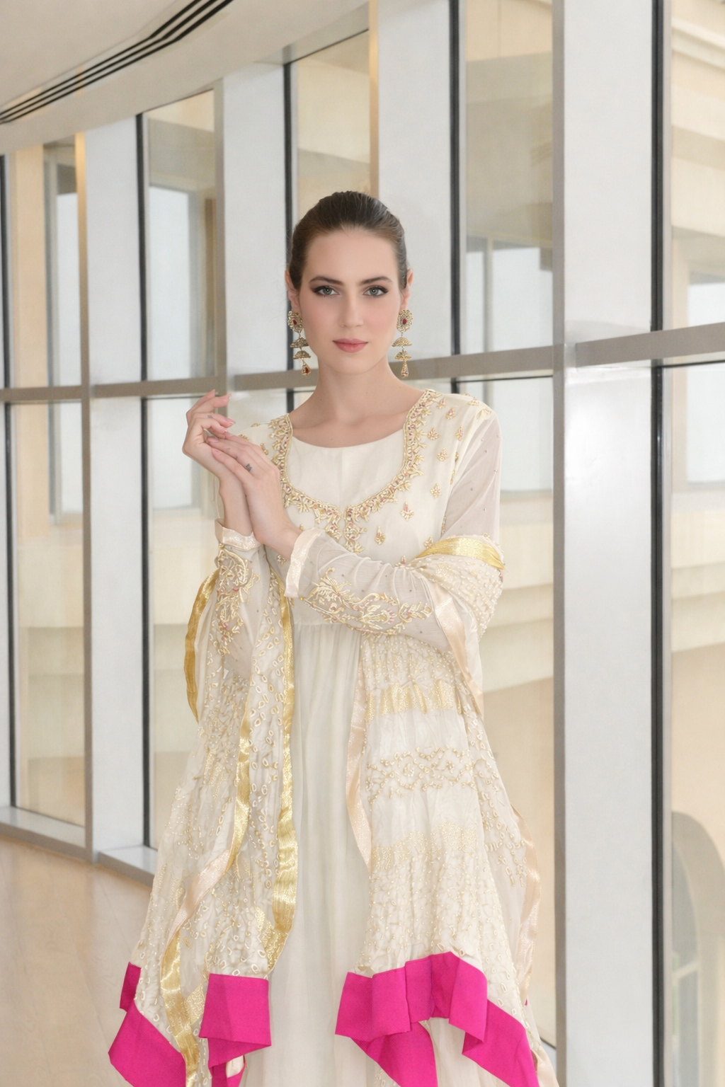 HK 96 Offwhite Chiffon